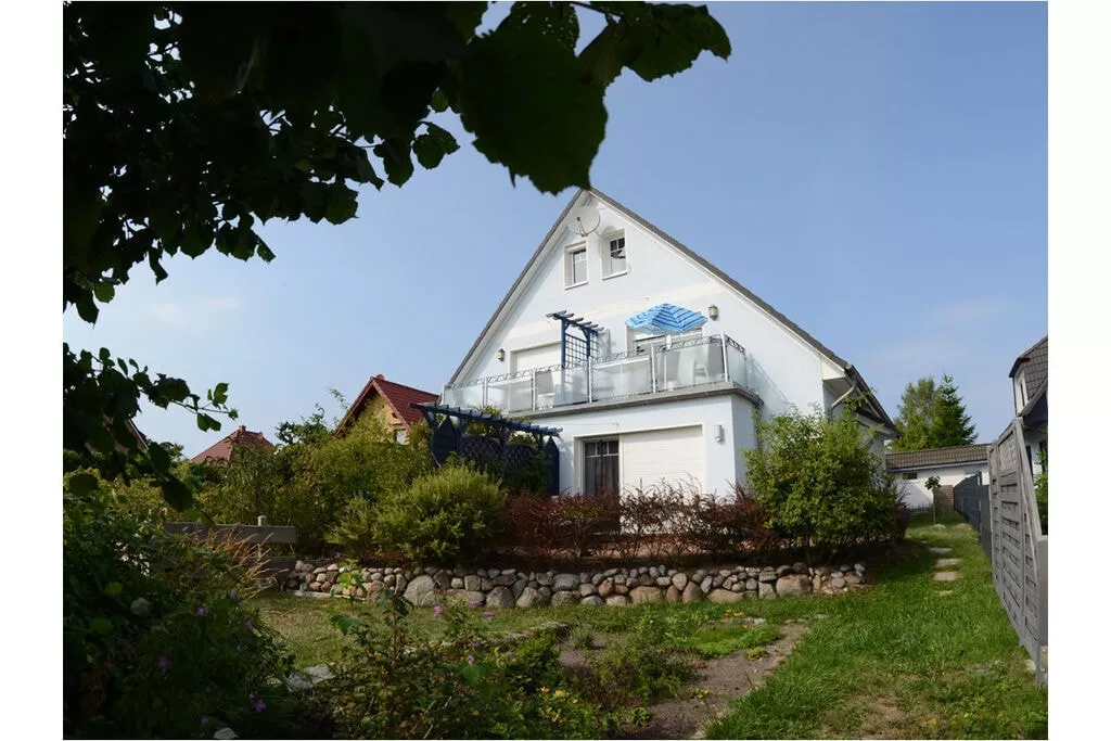 242053-View summer