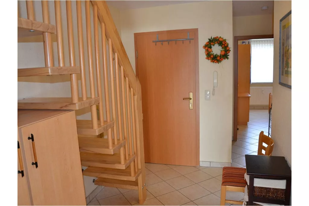 242053-Living room