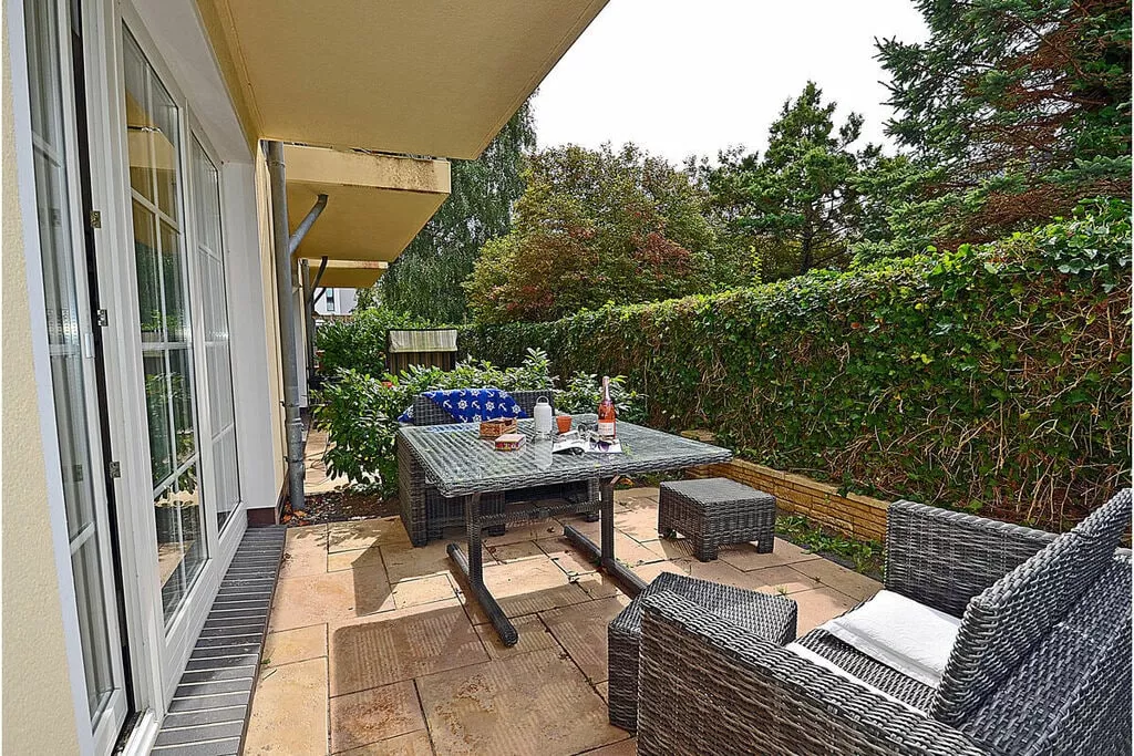 354708-Terrace balcony