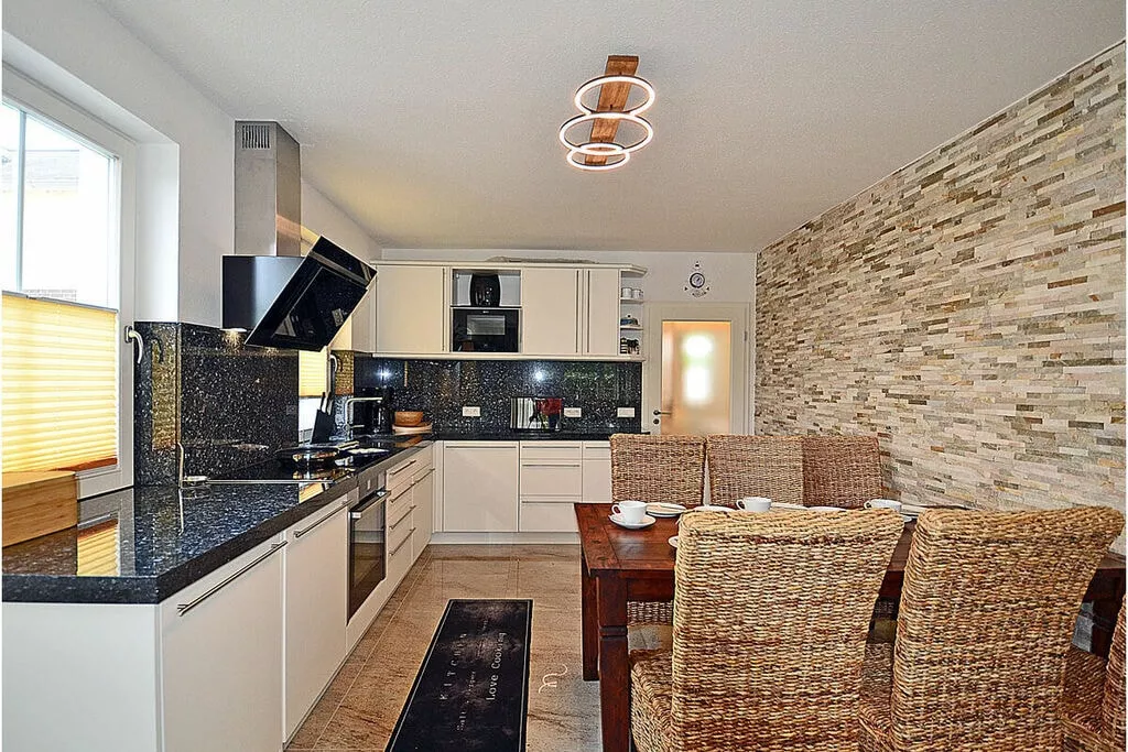 354708-Kitchen