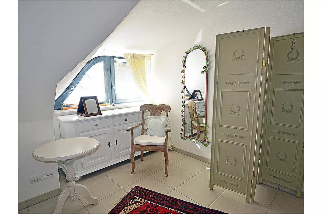 295546-Bathroom