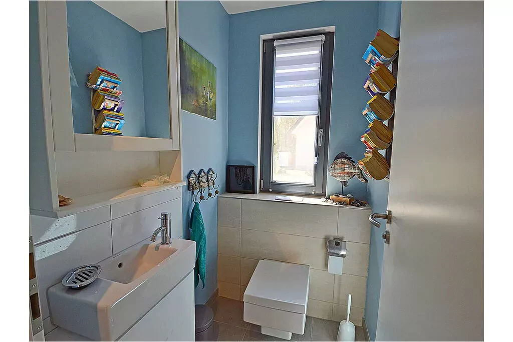 295546-Bathroom