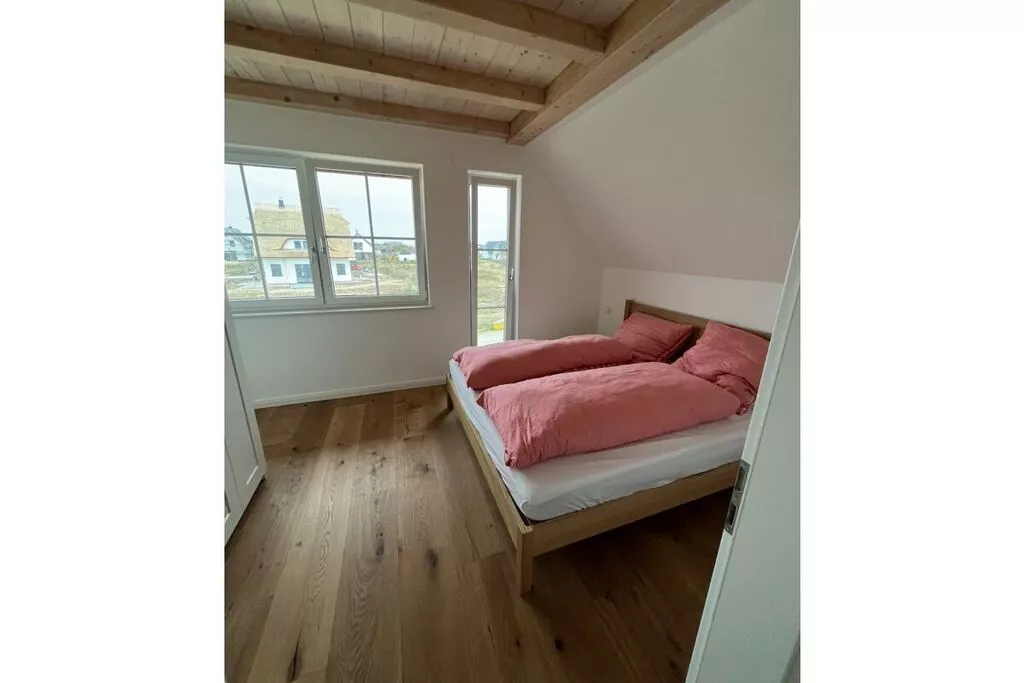 457835-Nicht getaggt