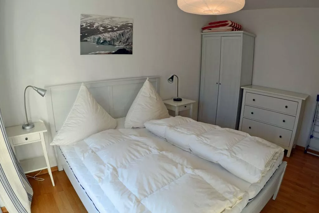 191611-Schlafzimmer
