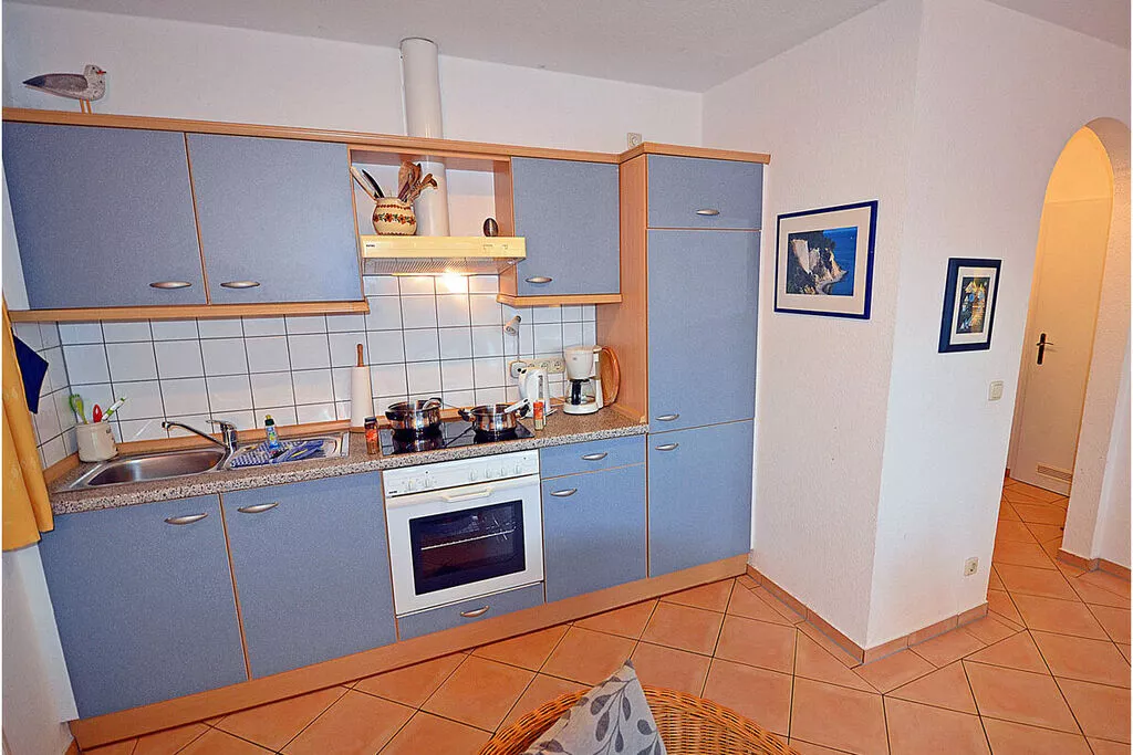 469254-Kitchen