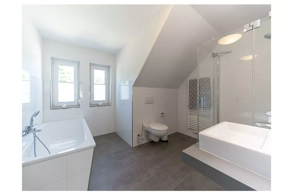 312037-Bathroom