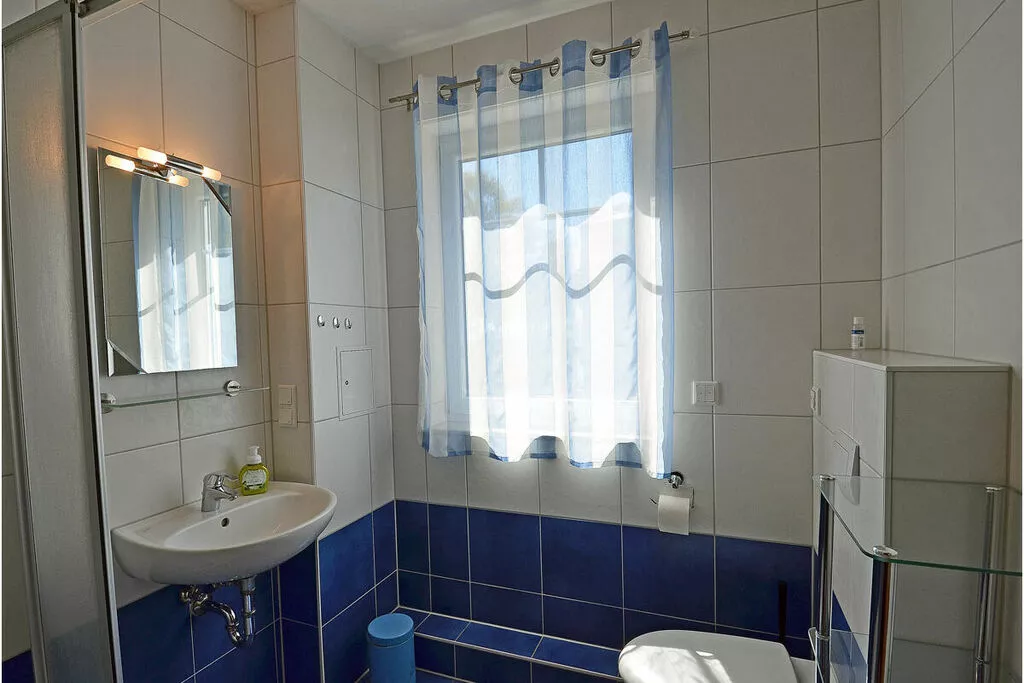 183422-Badezimmer