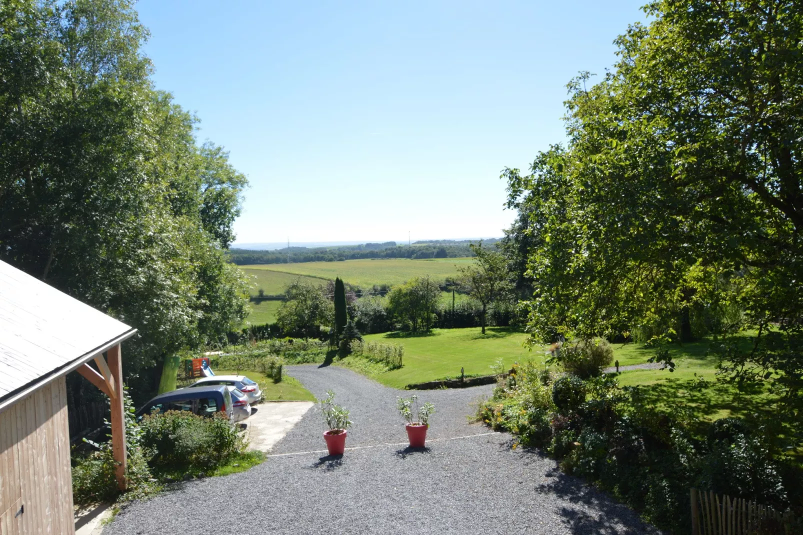 La Grange d'Ychippe-Aussicht Sommer