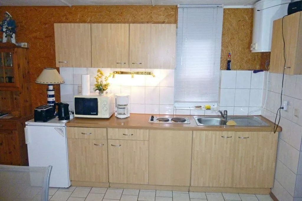 193946-Kitchen