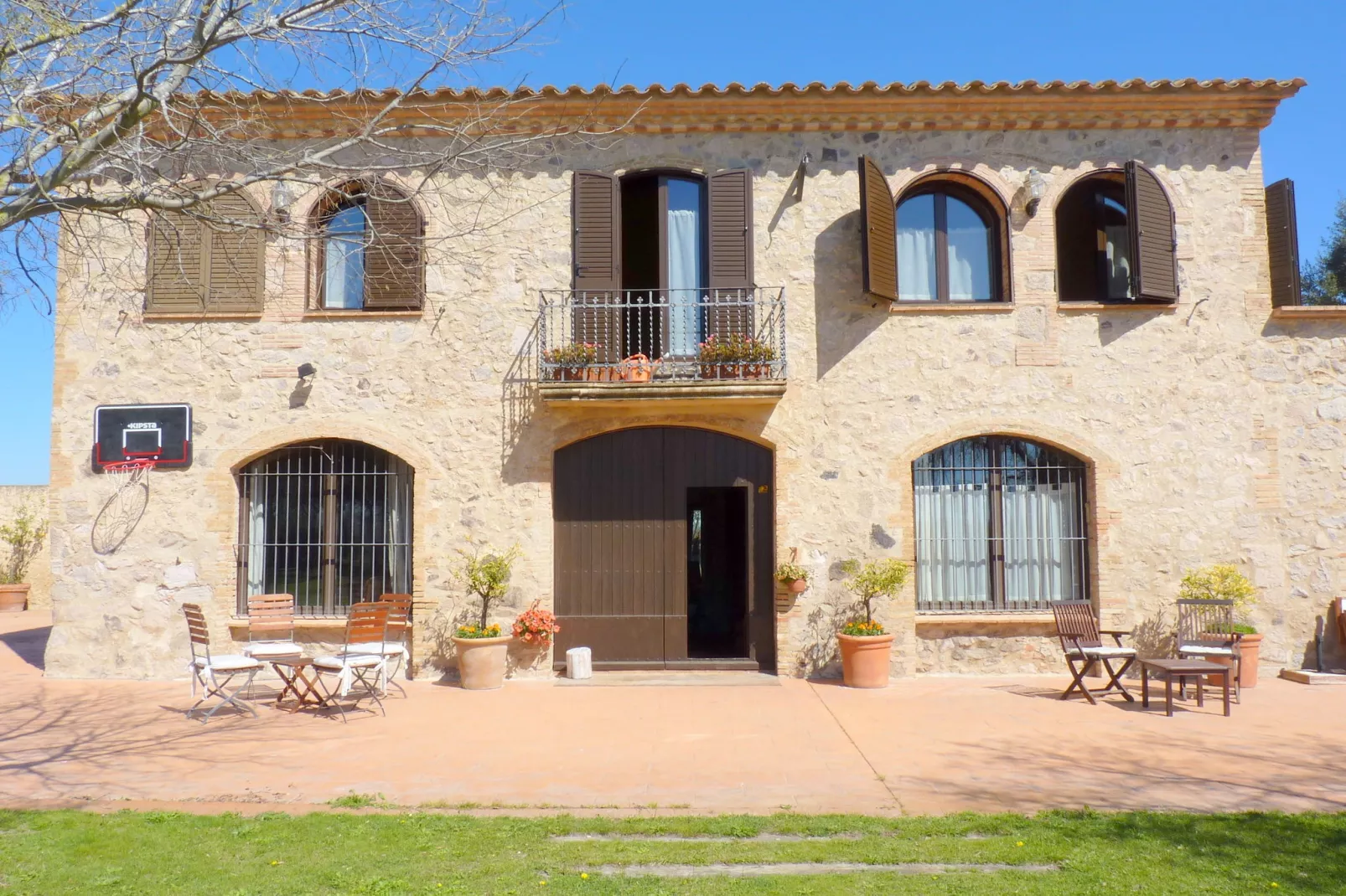 Mas Delfi-Exterior summer