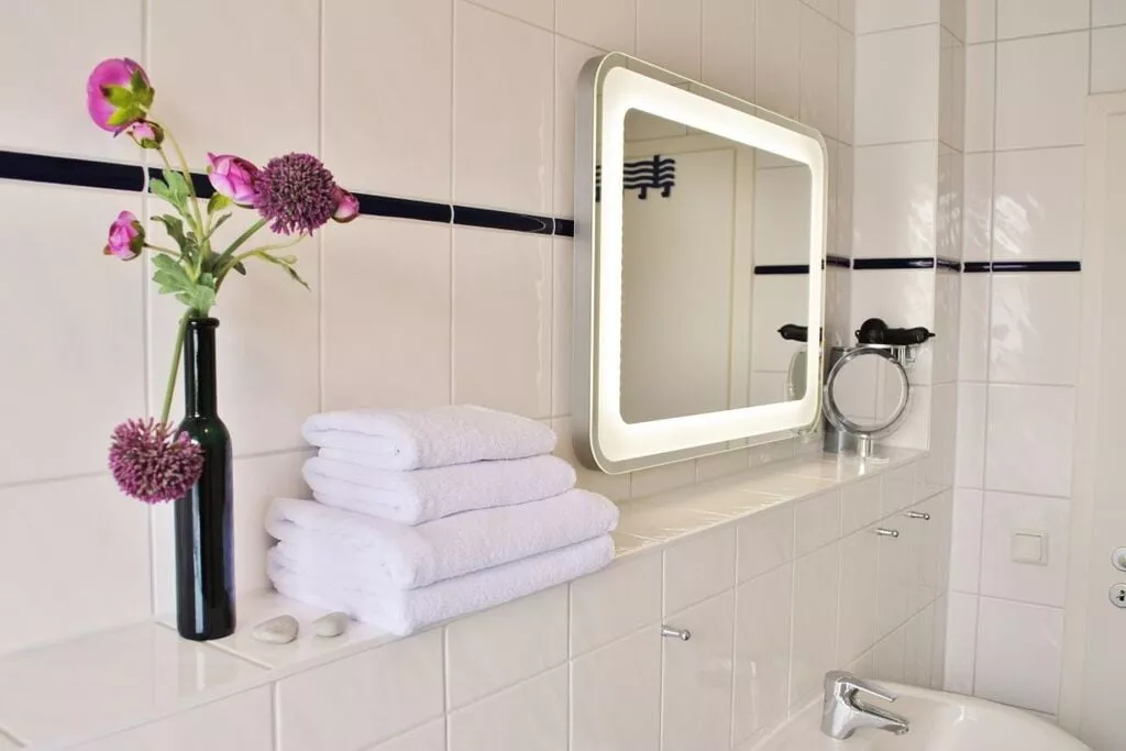 194255-Bathroom