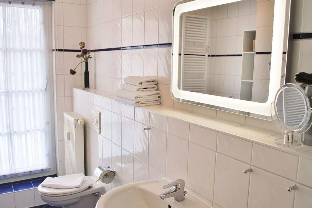 194255-Bathroom