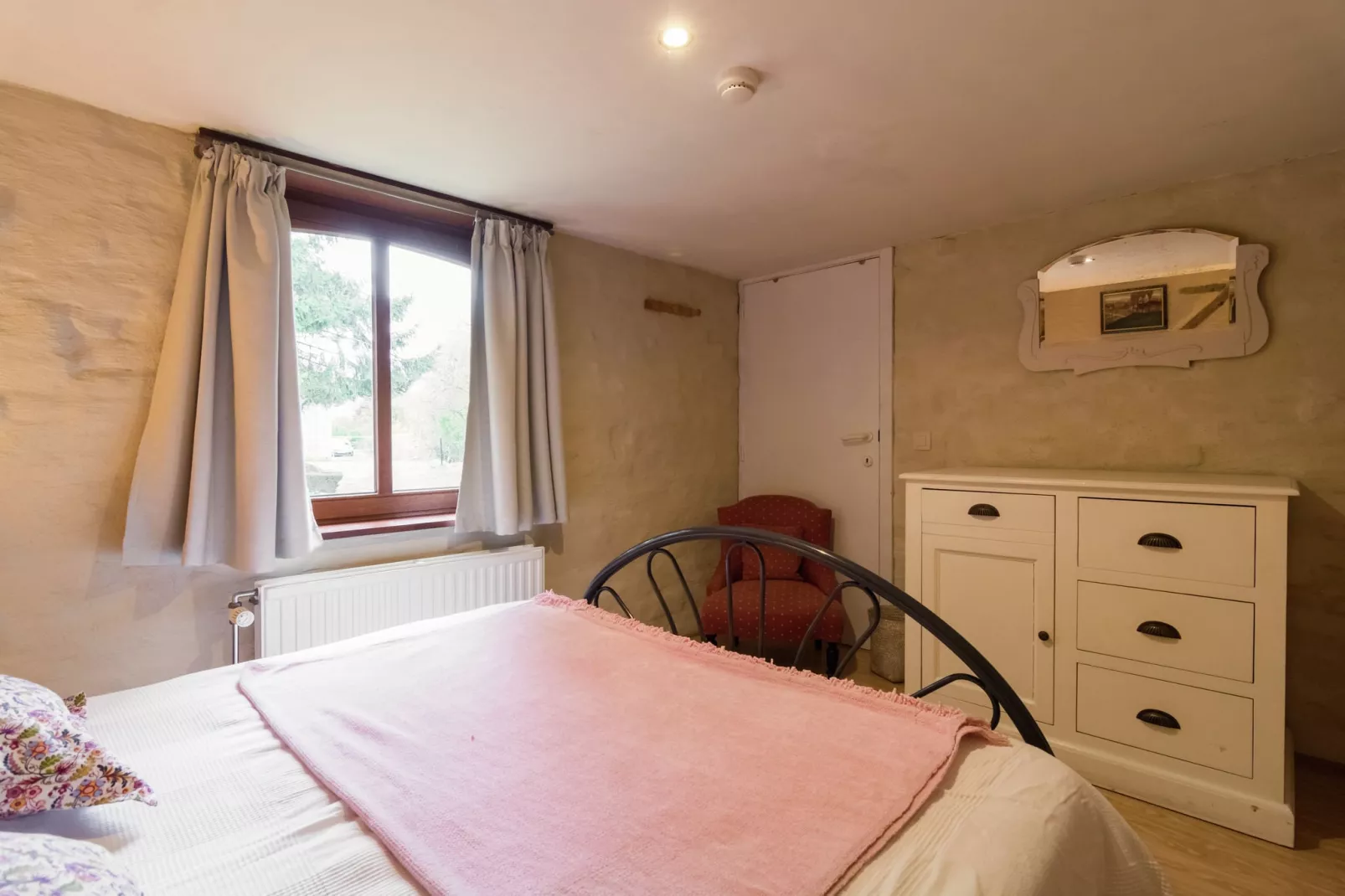 La Grange d'Ychippe-Schlafzimmer