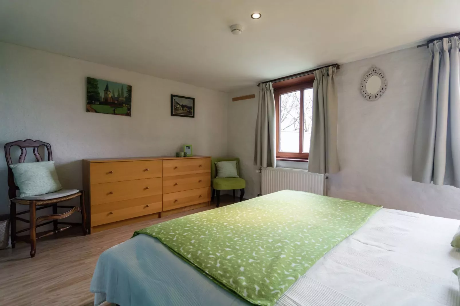 La Grange d'Ychippe-Schlafzimmer