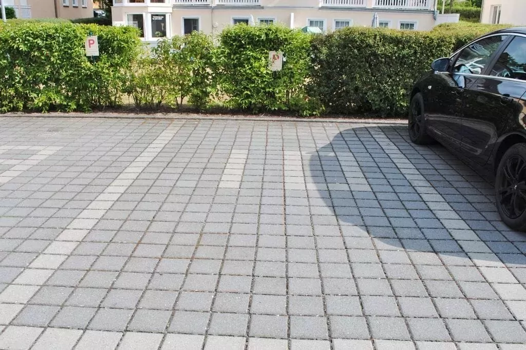 242587-Nicht getaggt