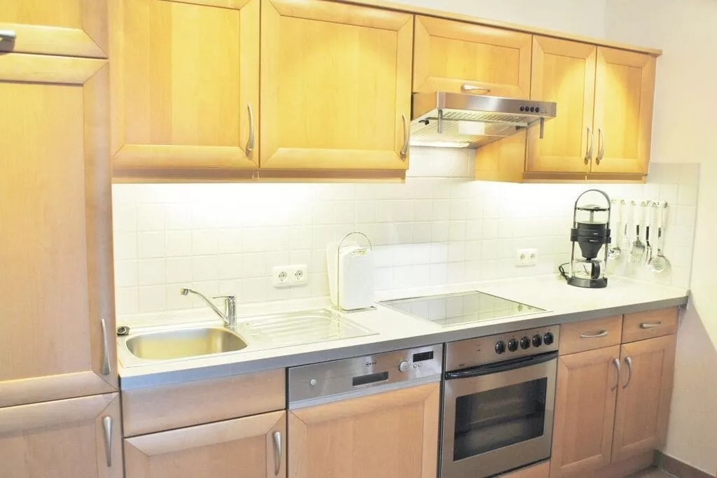 228091-Kitchen