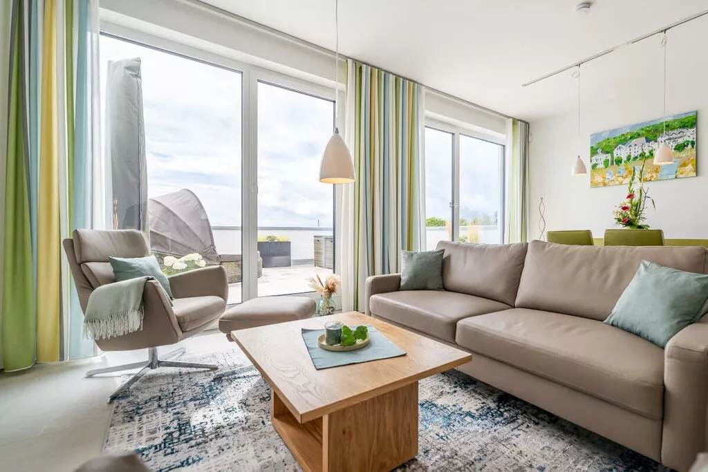 463765-Living room