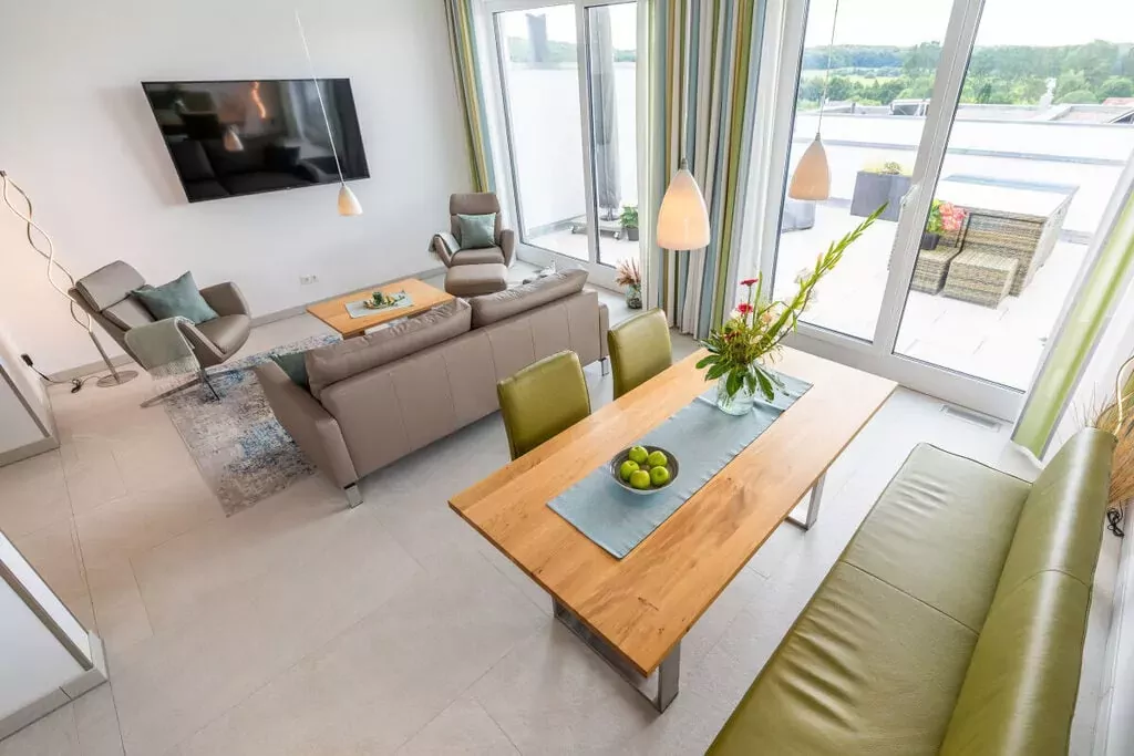 463765-Living room