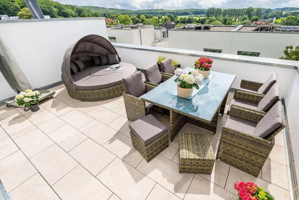 463765-Terrace balcony
