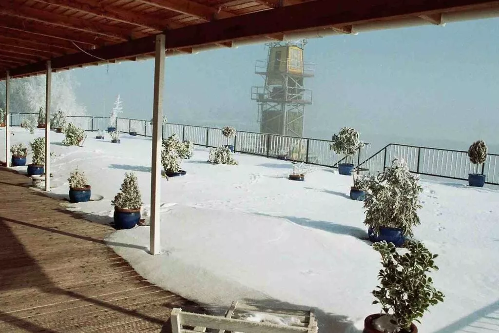 231467-View winter