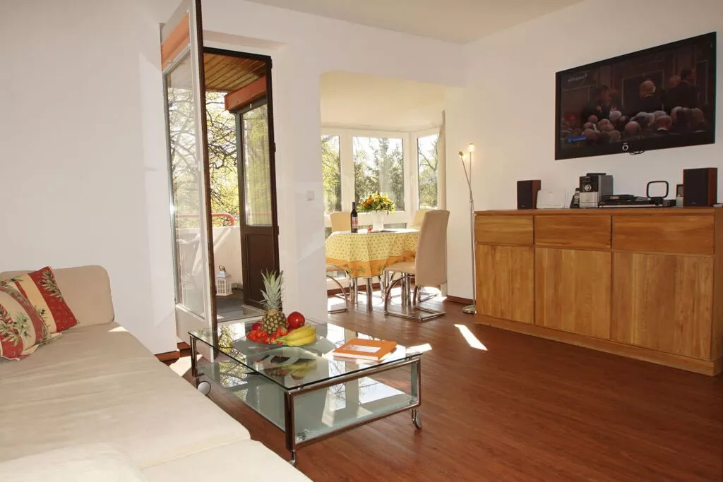 77294-Living room