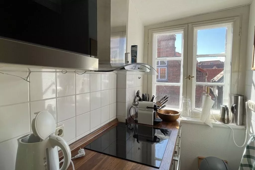 324827-Kitchen
