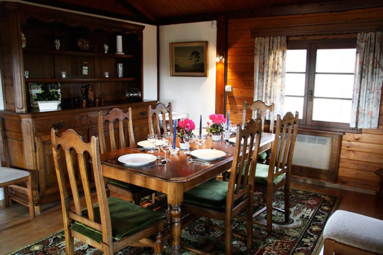 Le Chalet des Robinsons-Dining room