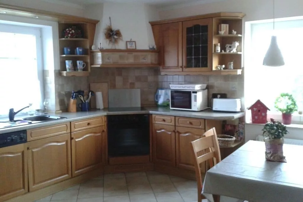 185172-Kitchen