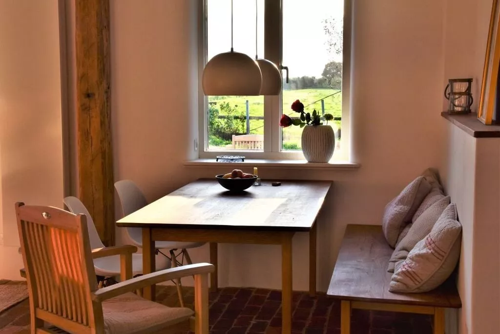 227168-Salle à manger