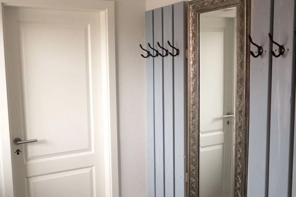 232435-Bedroom