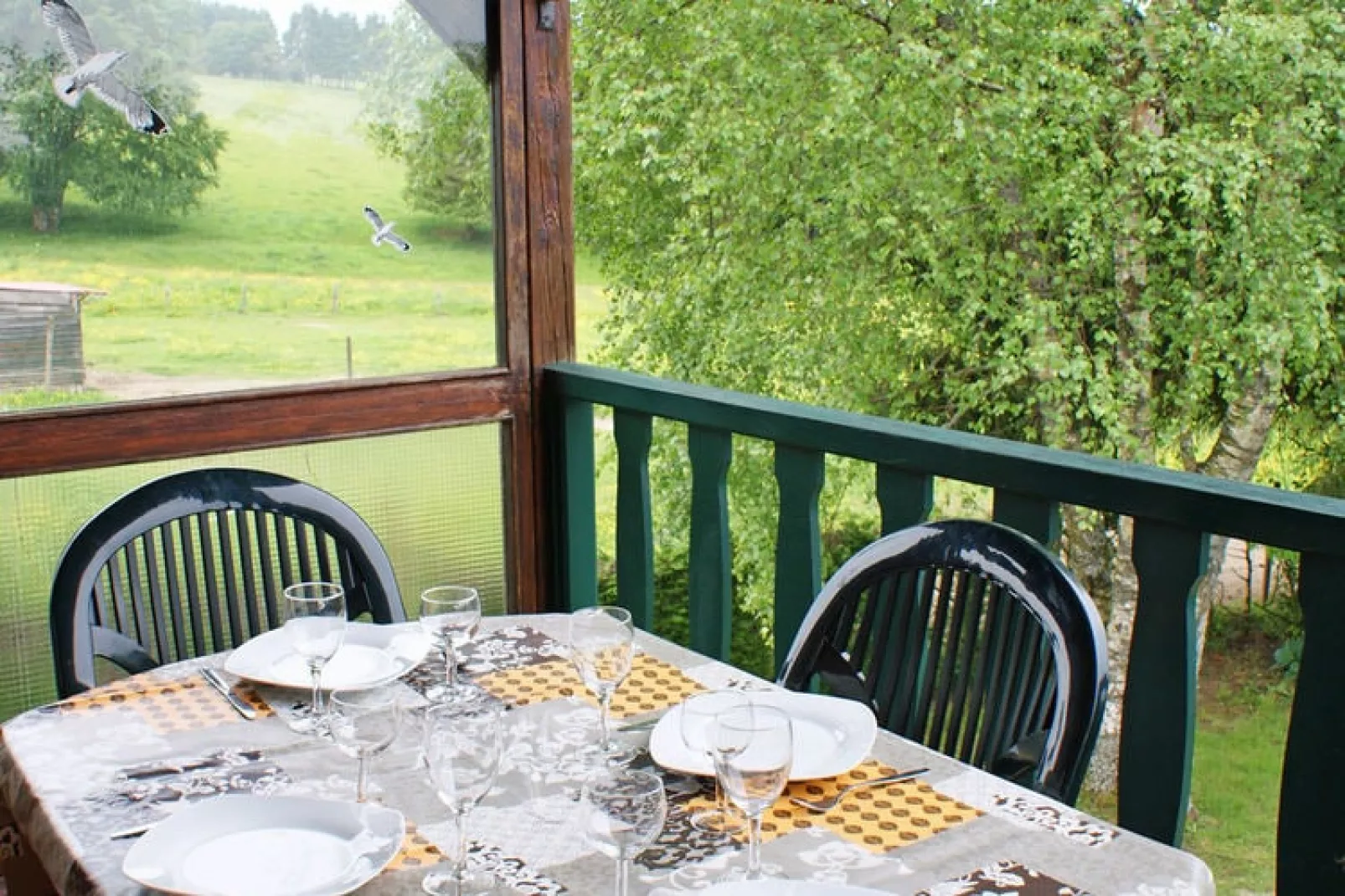 Le Chalet des Robinsons-Terrace balcony