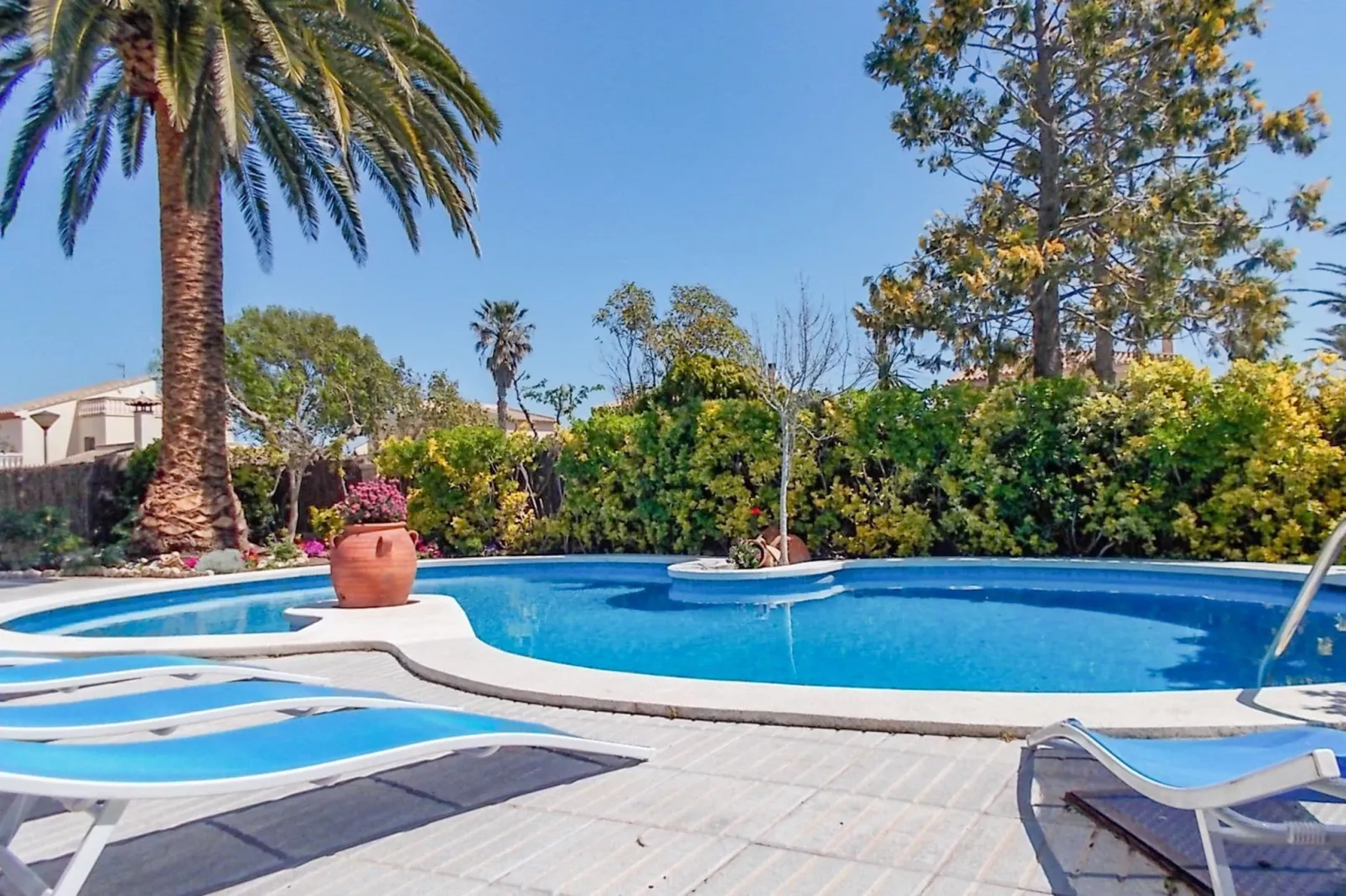 Amfora Miro-Pool