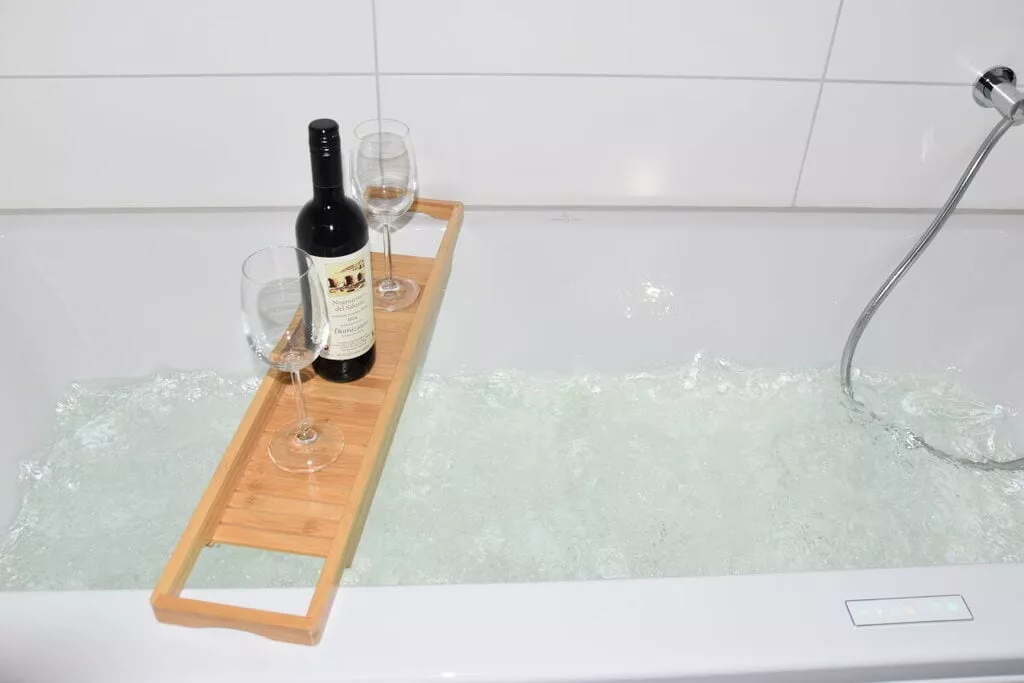 290933-Bathroom