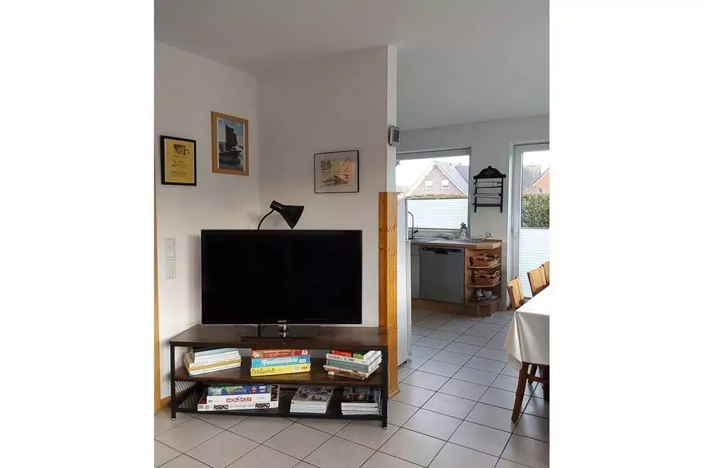 274726-Living room