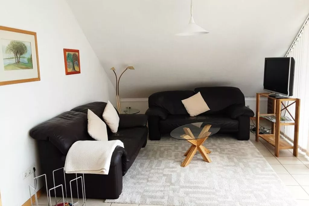 274726-Living room