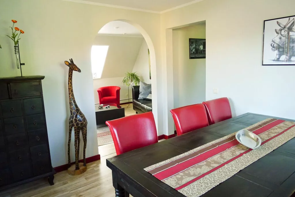 138796-Dining room