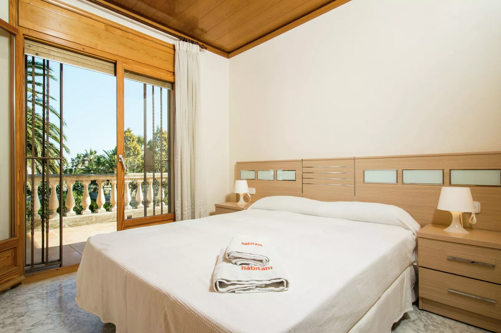 Amfora Miro-Bedroom
