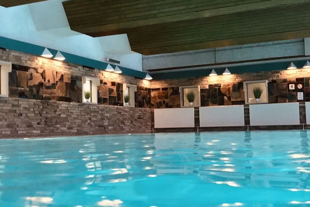 poolofhouse