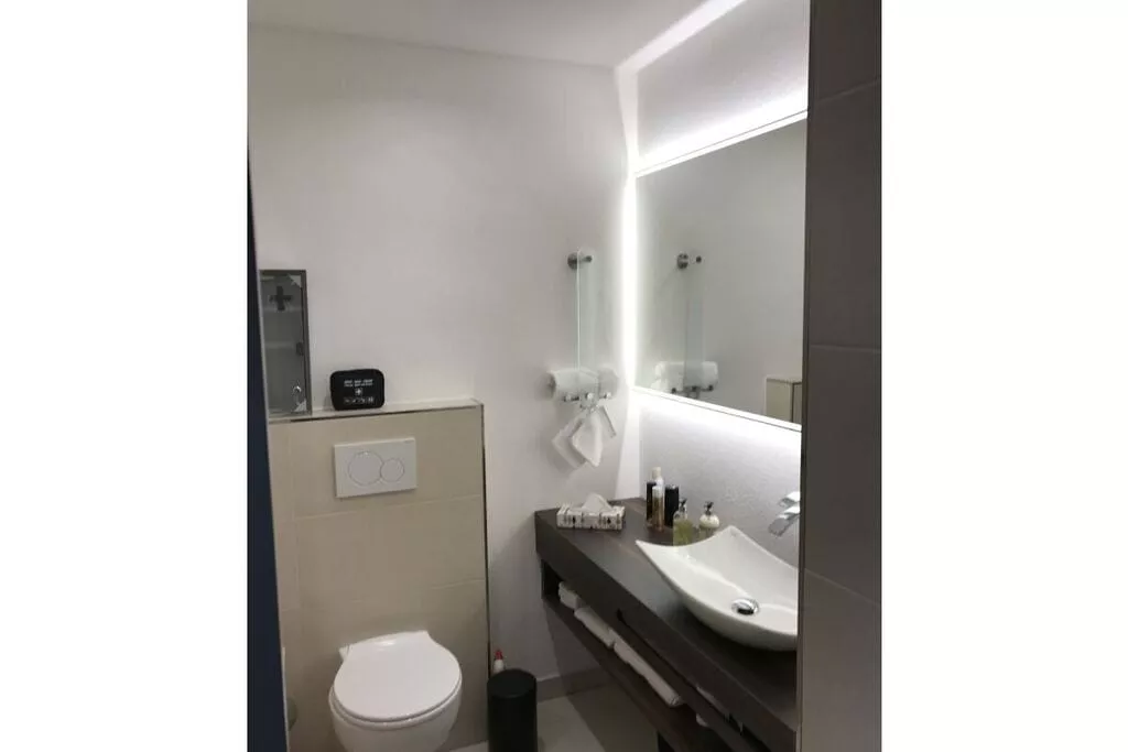 206671-Bathroom