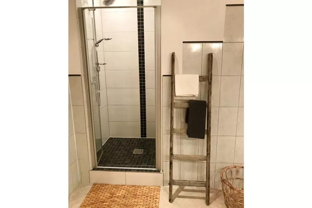 294162-Nicht getaggt
