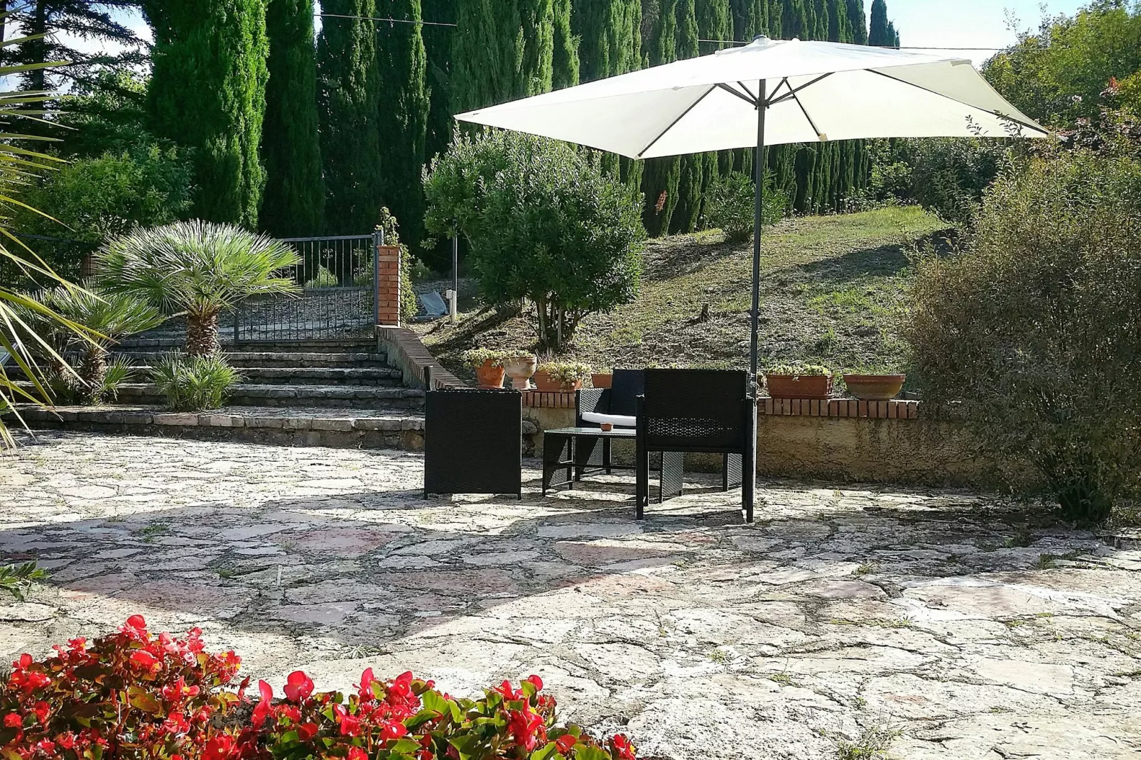 Villa Ribattolino-Terrace balcony