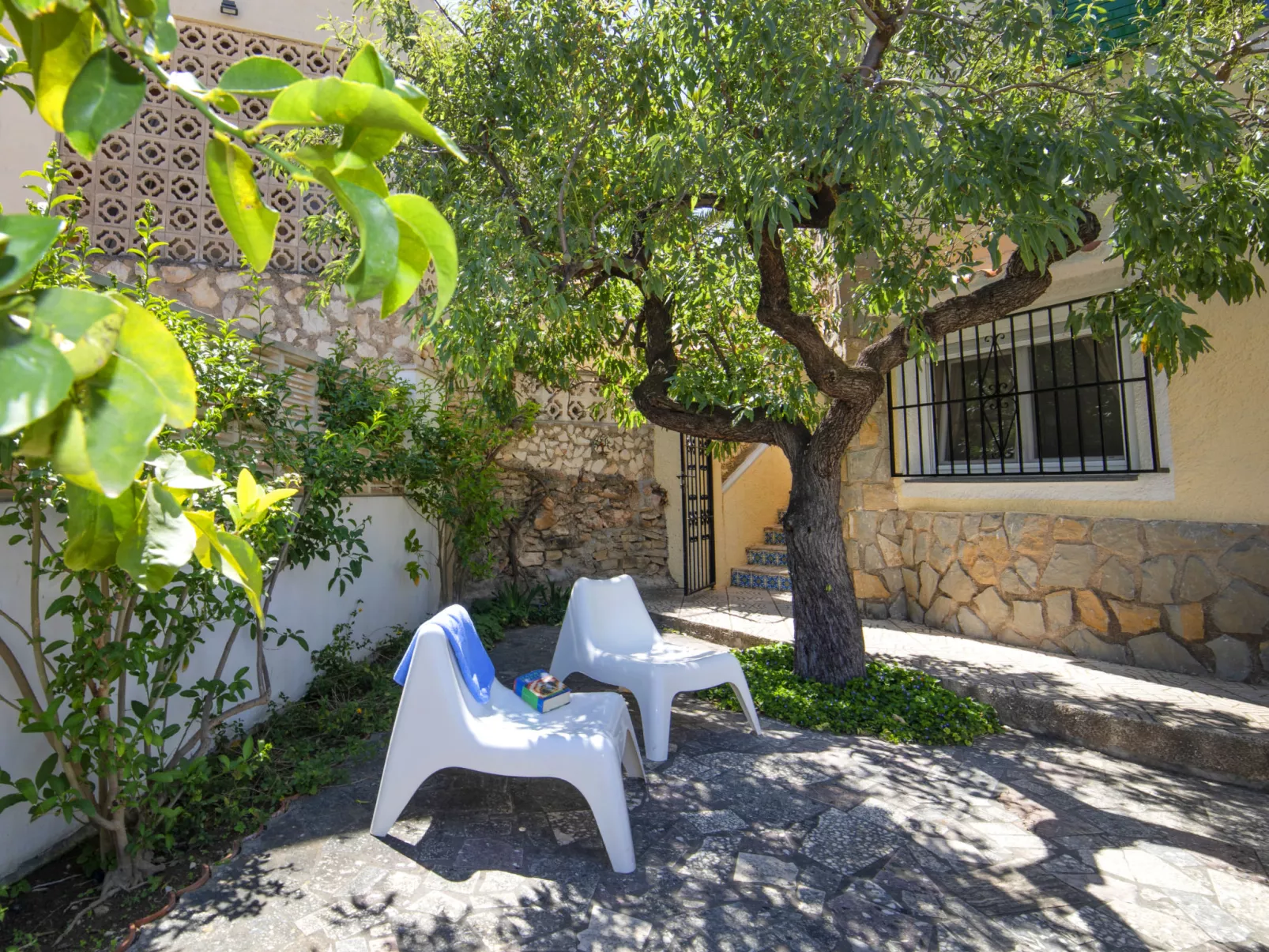 Villa Sol-Outside