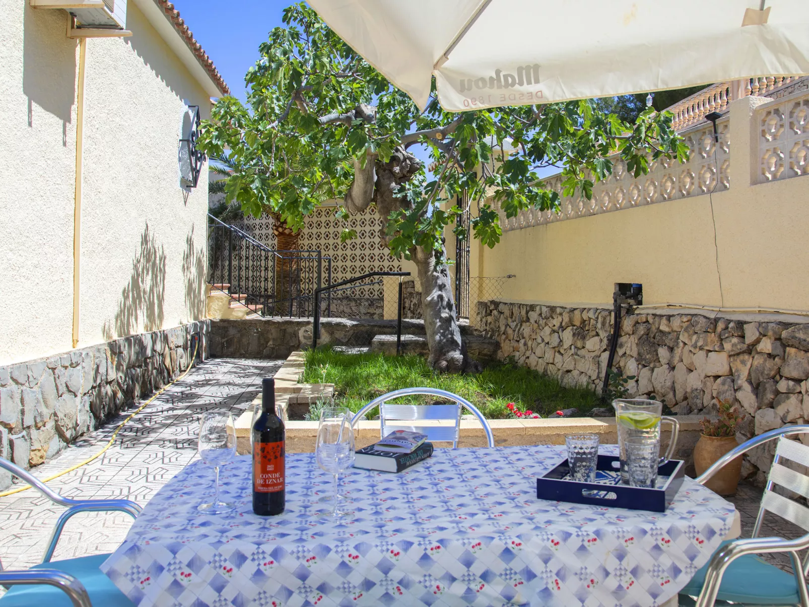 Villa Sol-Inside