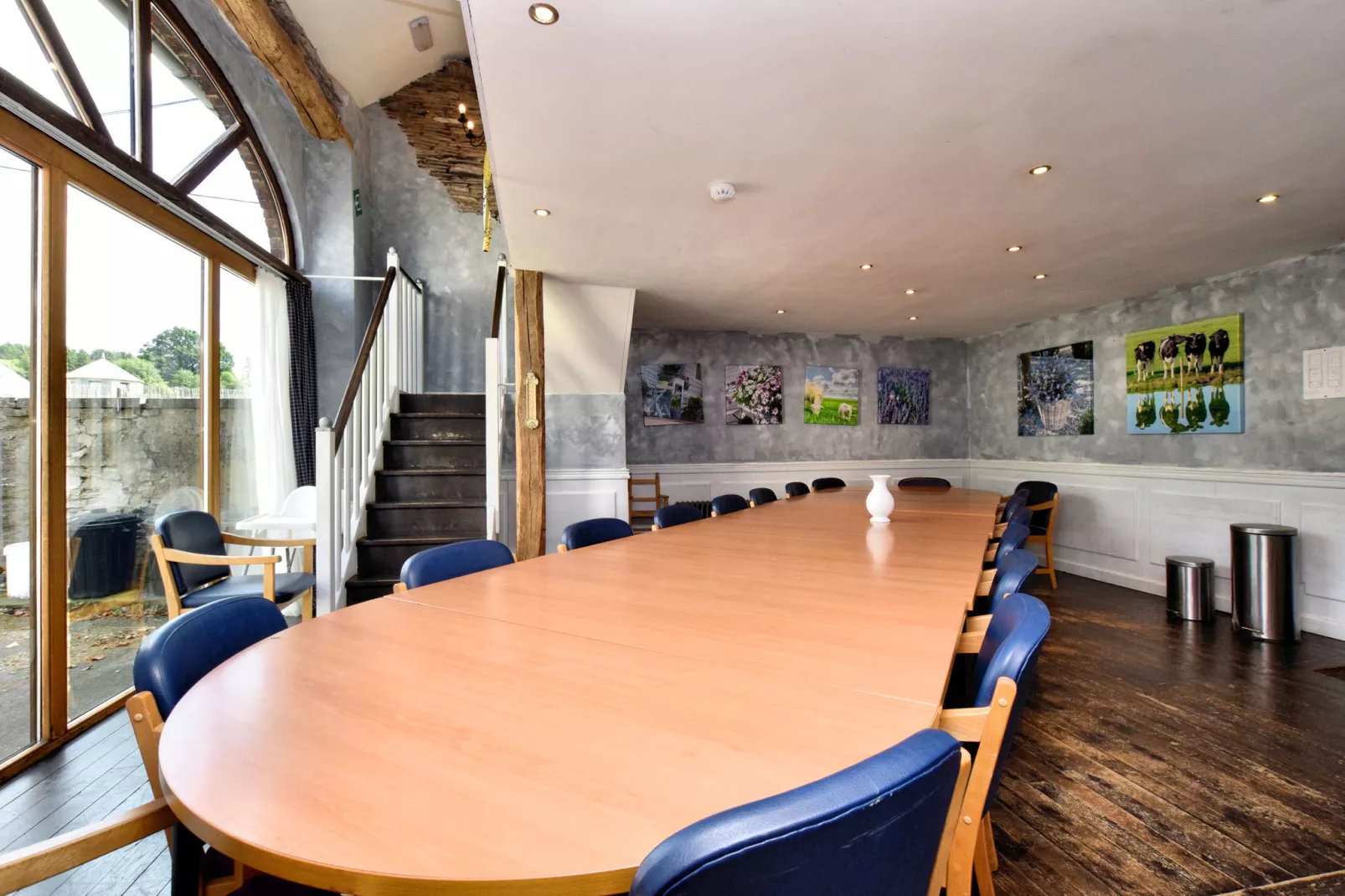 Le Muretin-Dining room
