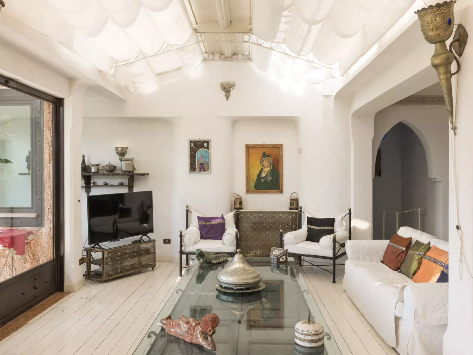 Villa Oriental-Inside