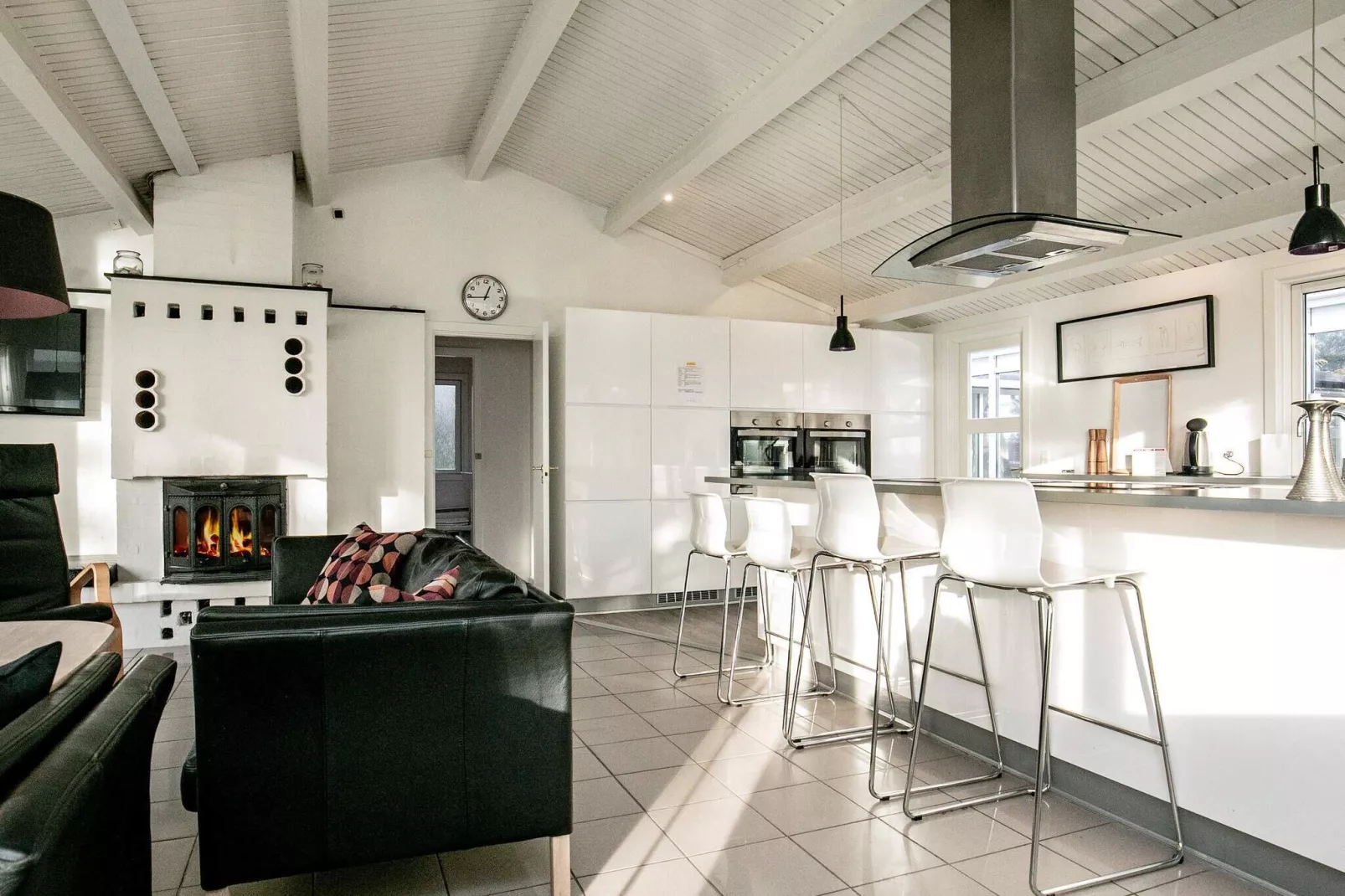 16 person holiday home in Humble-Indoor
