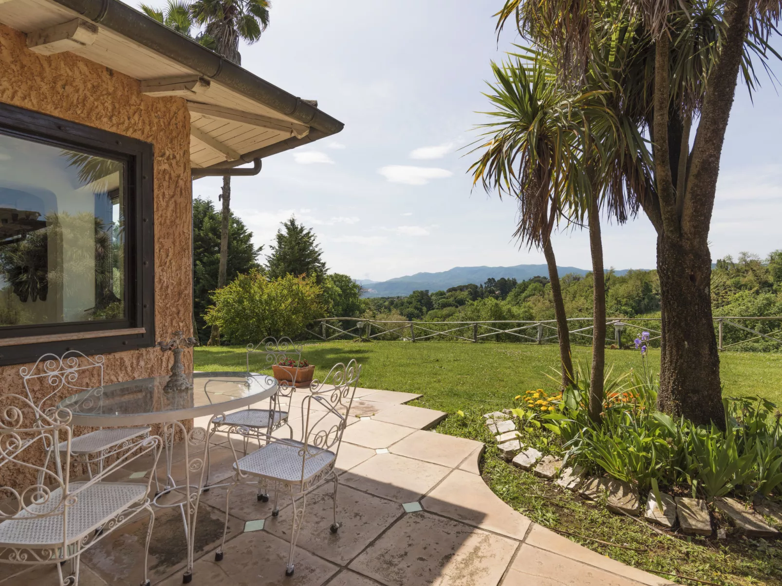 Villa Oriental-Outside