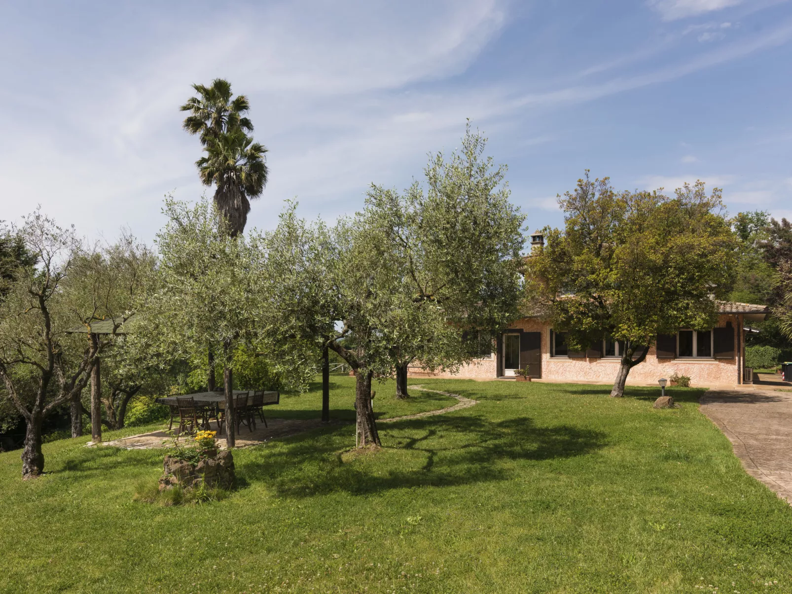 Villa Oriental-Outside