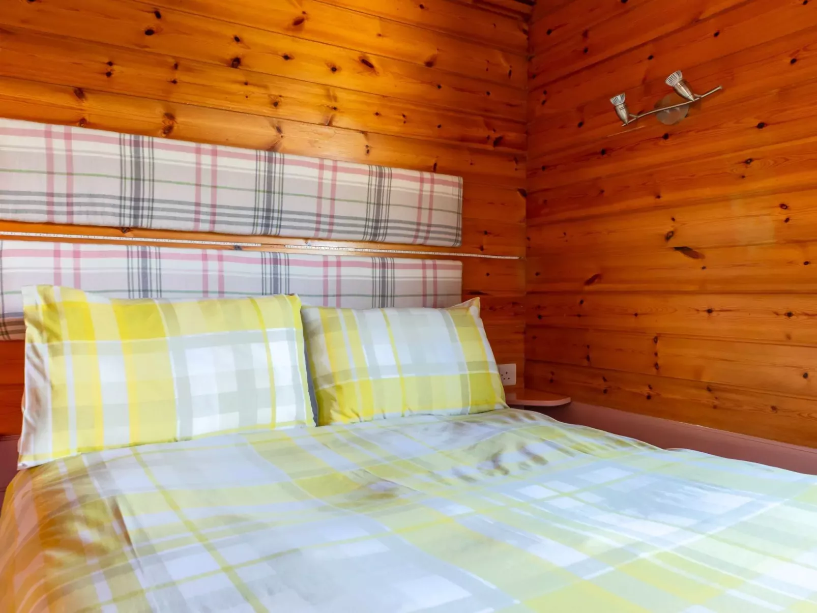 Beech Lodge-Inside
