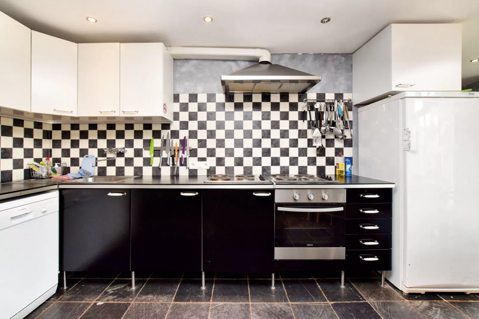 Le Muretin-Kitchen